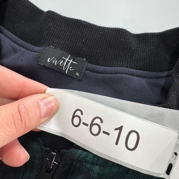 Vivette‎ Jacket Womens X Large Green Black Tartan Plaid Full Zip - Picture 3 of 7